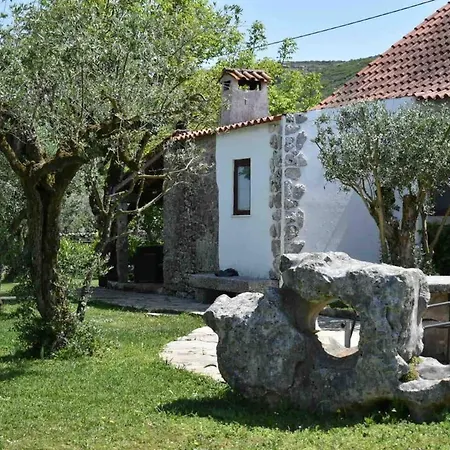 Casa de Férias Charming House With Private Pool In Porto de Mós